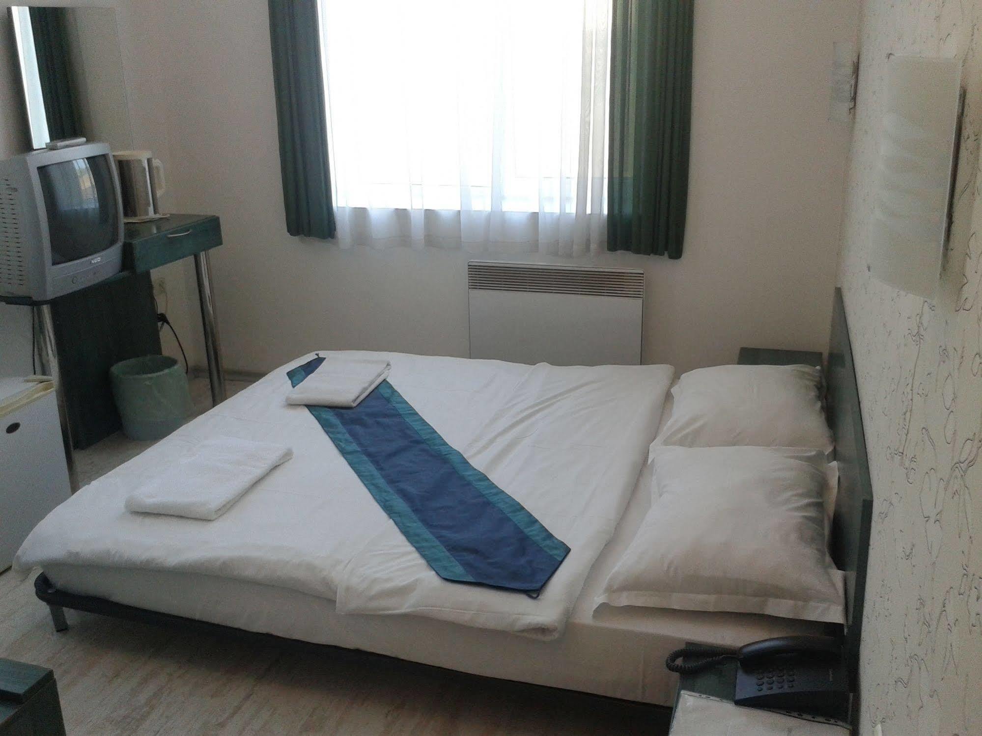 סופיה Scotty'S Boutique Hotel מראה חיצוני תמונה