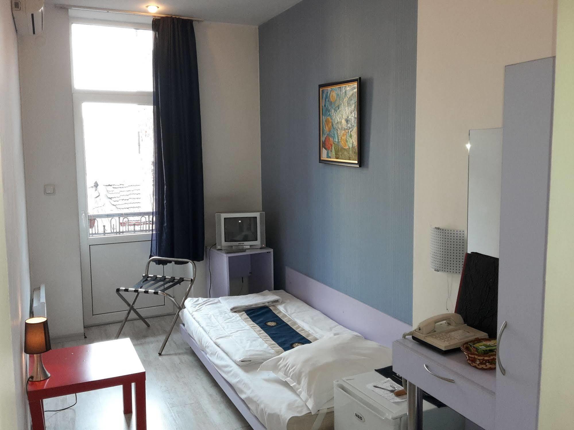 סופיה Scotty'S Boutique Hotel מראה חיצוני תמונה
