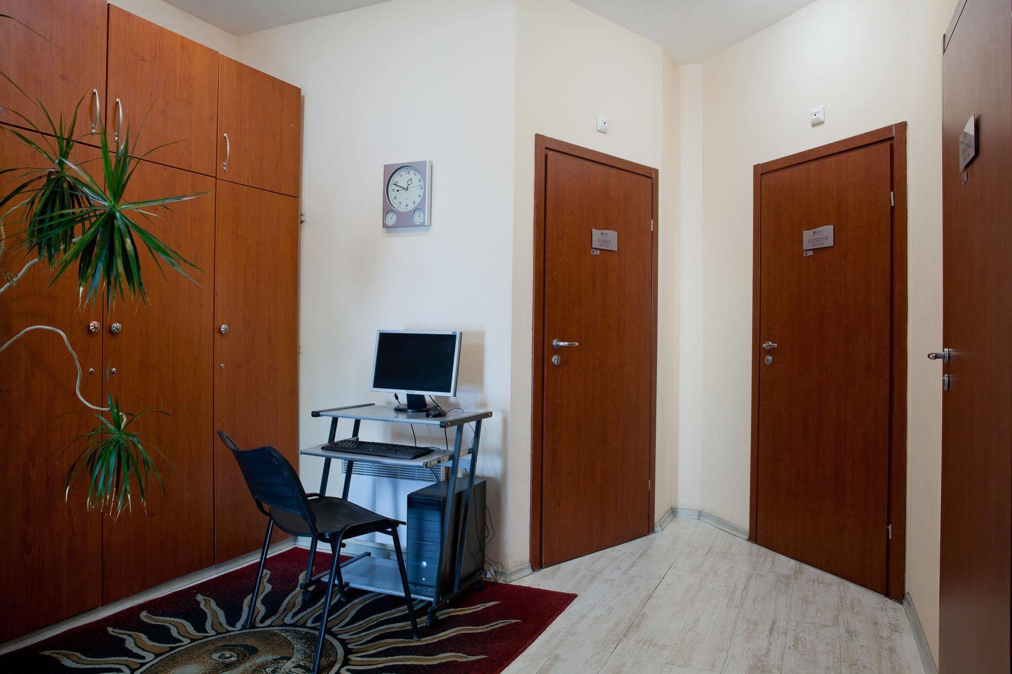 סופיה Scotty'S Boutique Hotel מראה חיצוני תמונה